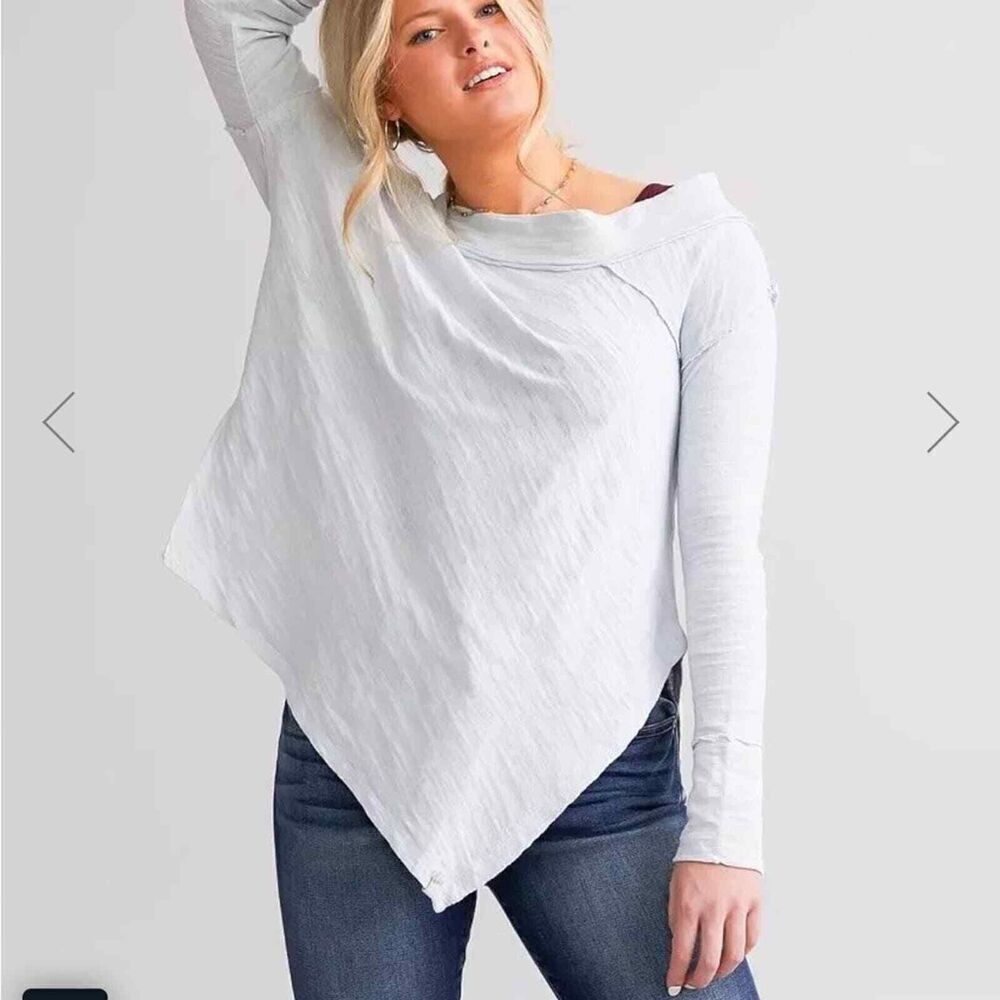Free People To the Right Off the Shoulder Knit Top Size: XSmall​ - Picture 3 of 12